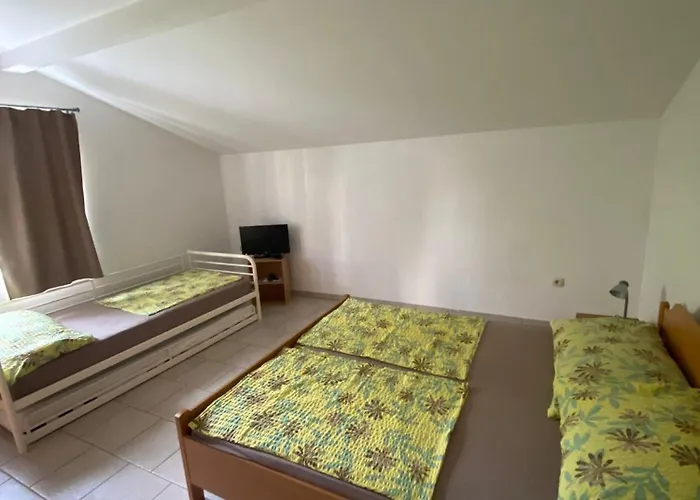 Pavo Apartament Novi Vinodolski